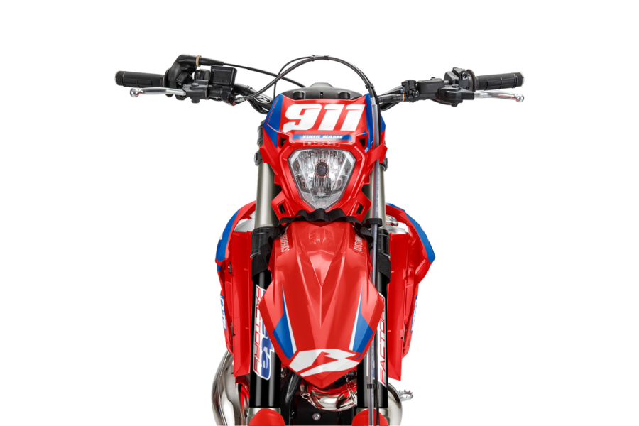 Division :- BETA X-Trainer / RR Graphics kit - Image 4